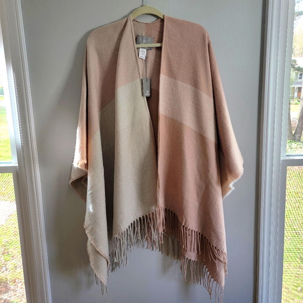 NWT Soia & Kyo cardigan
